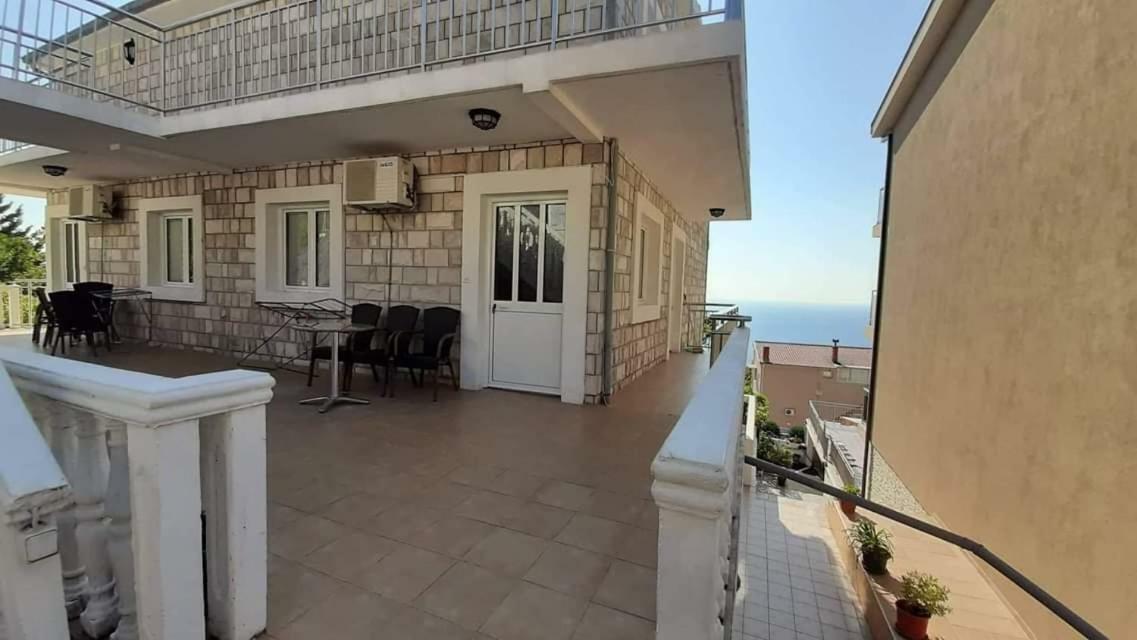 Apartments Dragisic Sveti Stefan Luaran gambar